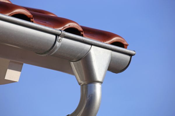 Steel Gutters Service in Easley