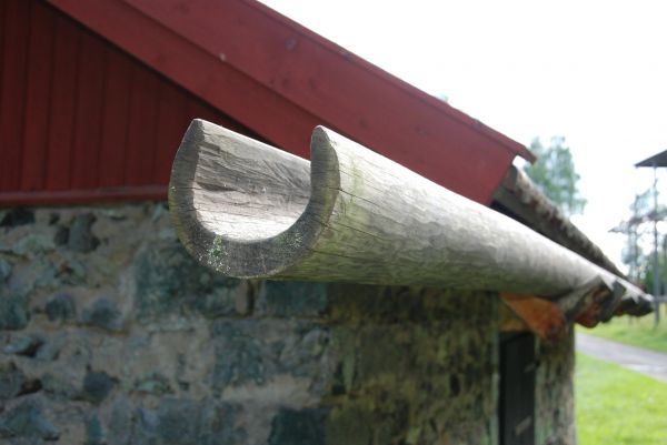 Wooden Gutter Repair in Easley