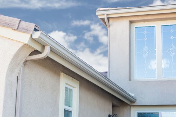 Continuous Gutter Installation in Easley
